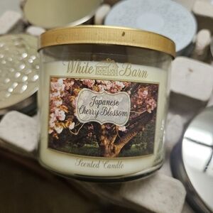 Bath & Body Works White Barn 3 Wick Candle Japanese Cherry Blossom Rare Vintage